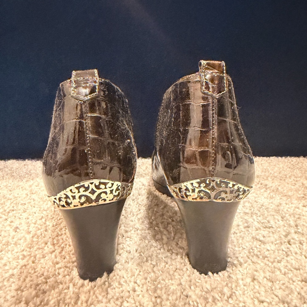 Brighton Thrill Black Crocodile Pattern Heeled Bo… - image 3